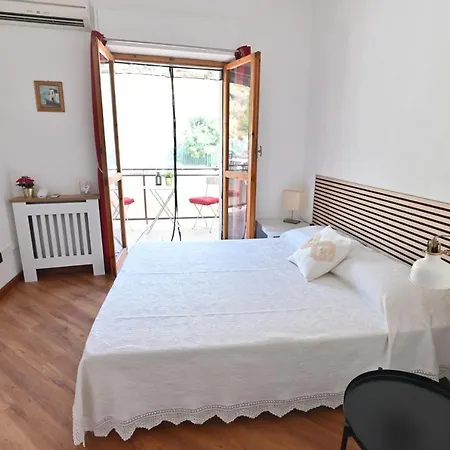 Artemis Kalaris Appartement *