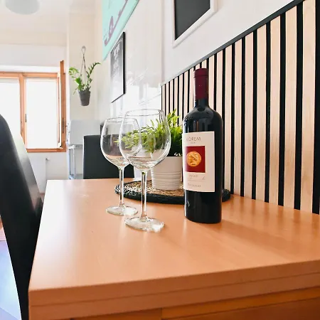 Artemis Kalaris Appartement